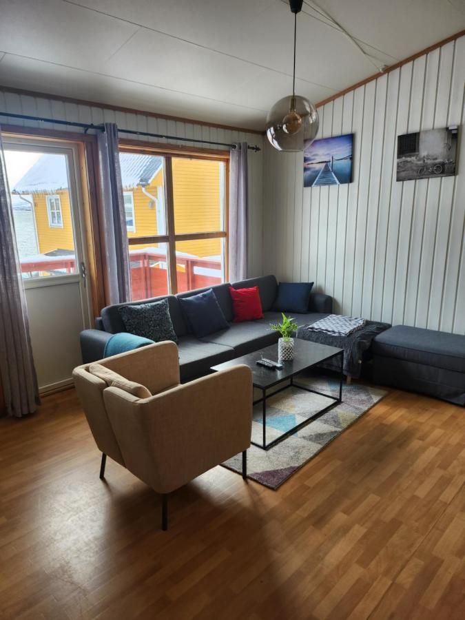 Apartment By The Lakeside Тромсьо Екстериор снимка