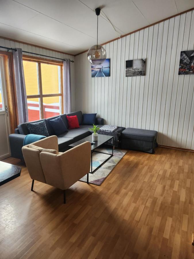 Apartment By The Lakeside Тромсьо Екстериор снимка