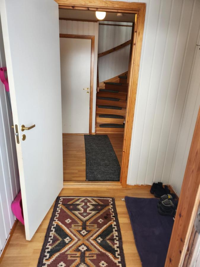 Apartment By The Lakeside Тромсьо Екстериор снимка